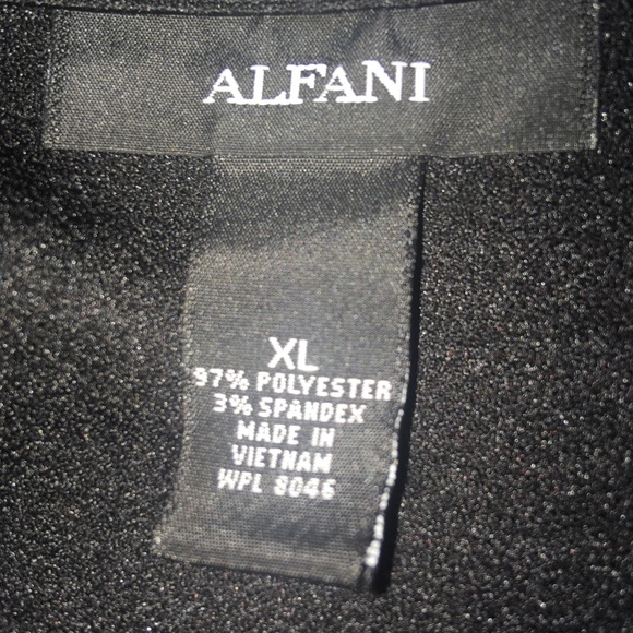 Alfani Floral Blues on Navy Top w/Bell Sleeves NWT - Picture 6 of 9